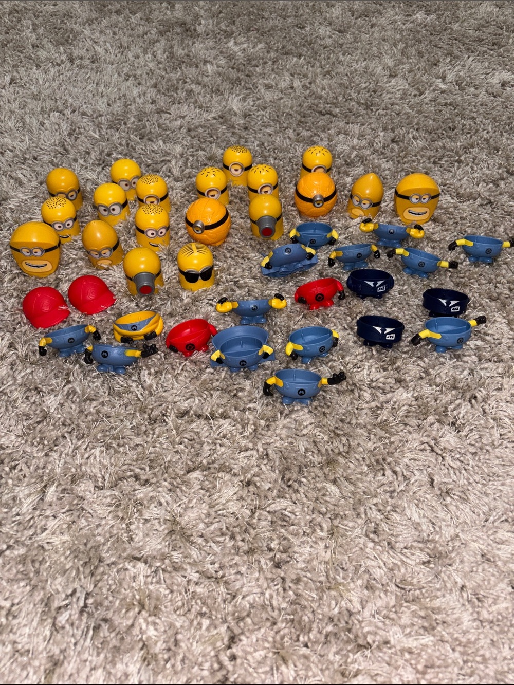 Mega Minion Toy Collection Happy Meal McDonalds Despicable Me